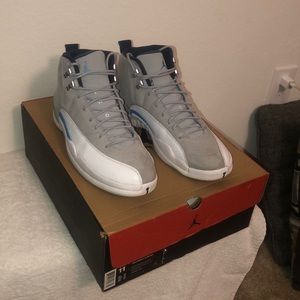 Retro 12 UNC